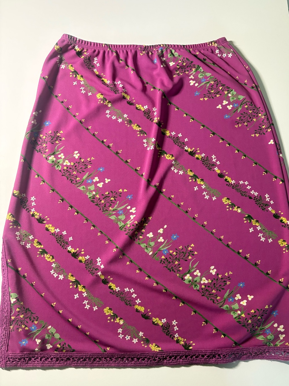 Vintage BCBG Y2K Purple Floral Midi Slip Skirt